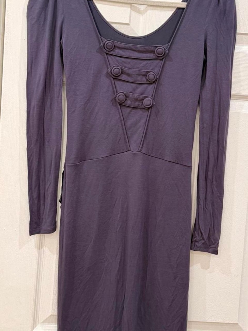 Long Sleeve Lavender Gray Purple Pleated Back Dress - Picture 5 of 8